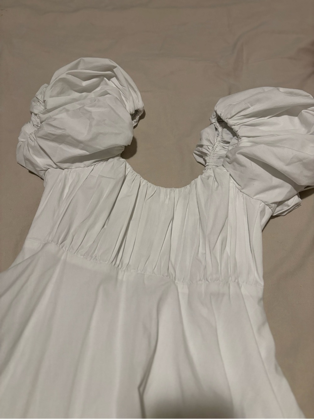 White Puff-Sleeve Dress - Picture 2 of 6